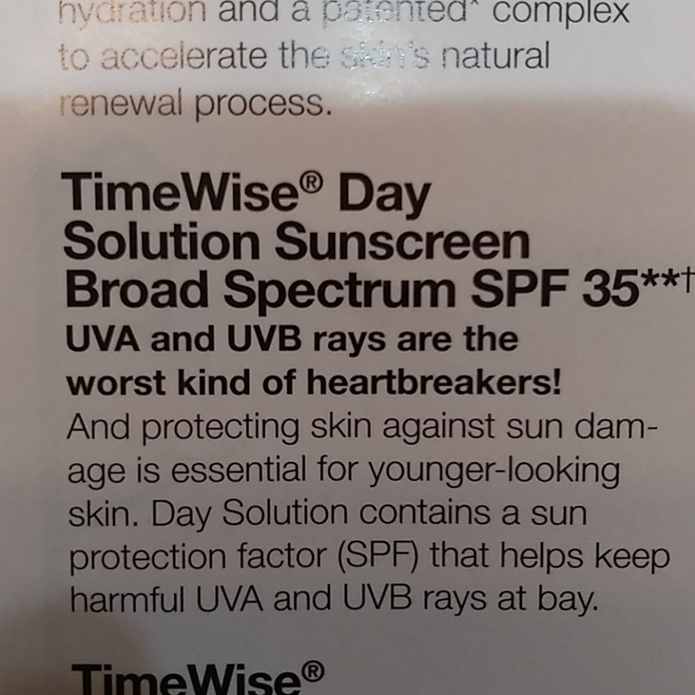 MaryKay Timewise Set - Picture 4 of 6